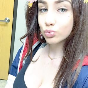 Meet your Posher, Destiny